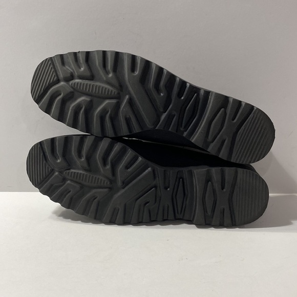 Wirth "NWOB" Women's Gray Suede Tassel Slip On Original Moccasin Loafers Sz 5.5 - Picture 8 of 11